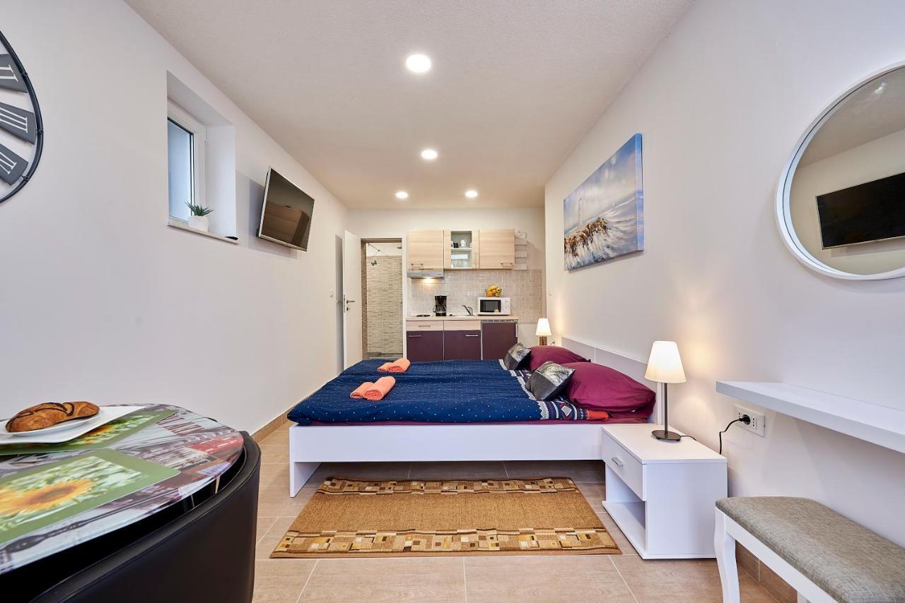 טרוגיר Studio Apartment Bascan מראה חיצוני תמונה