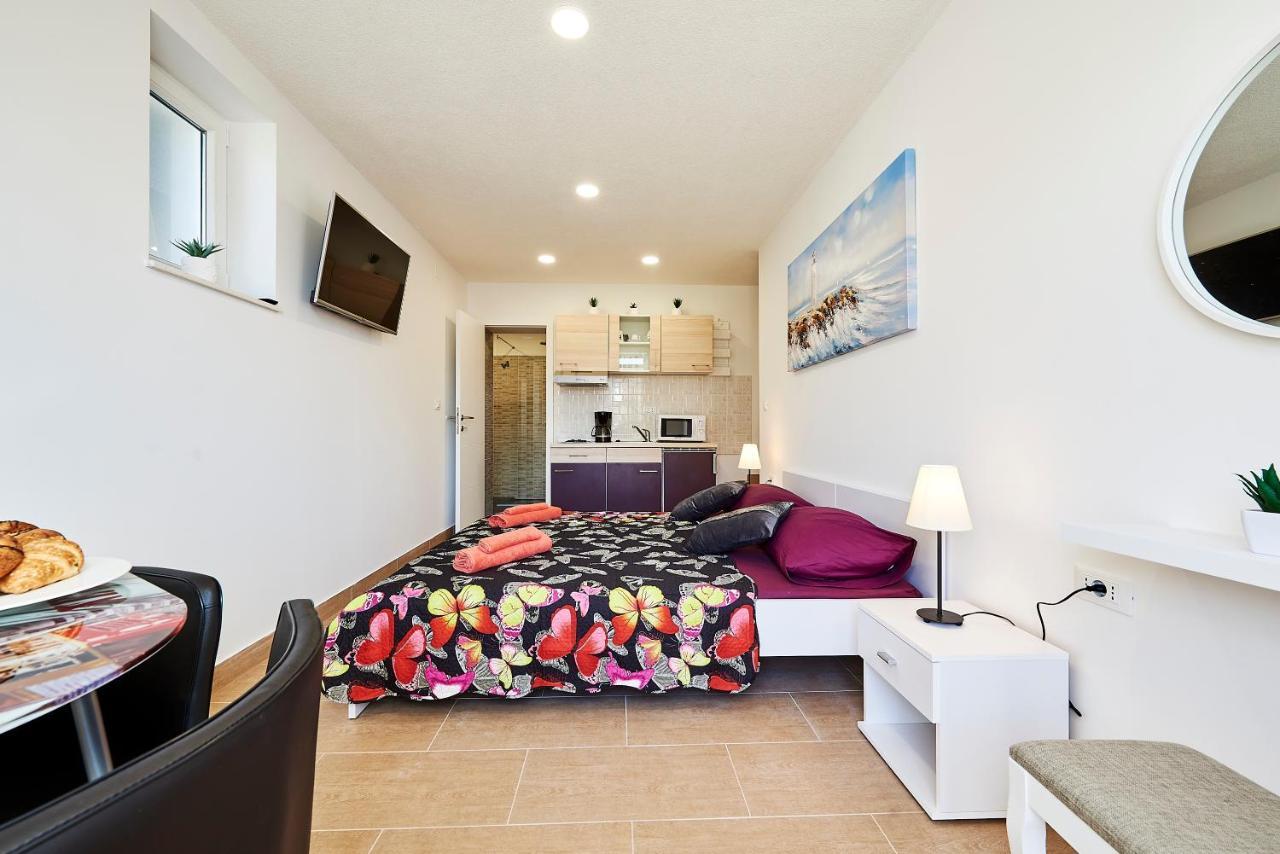טרוגיר Studio Apartment Bascan מראה חיצוני תמונה